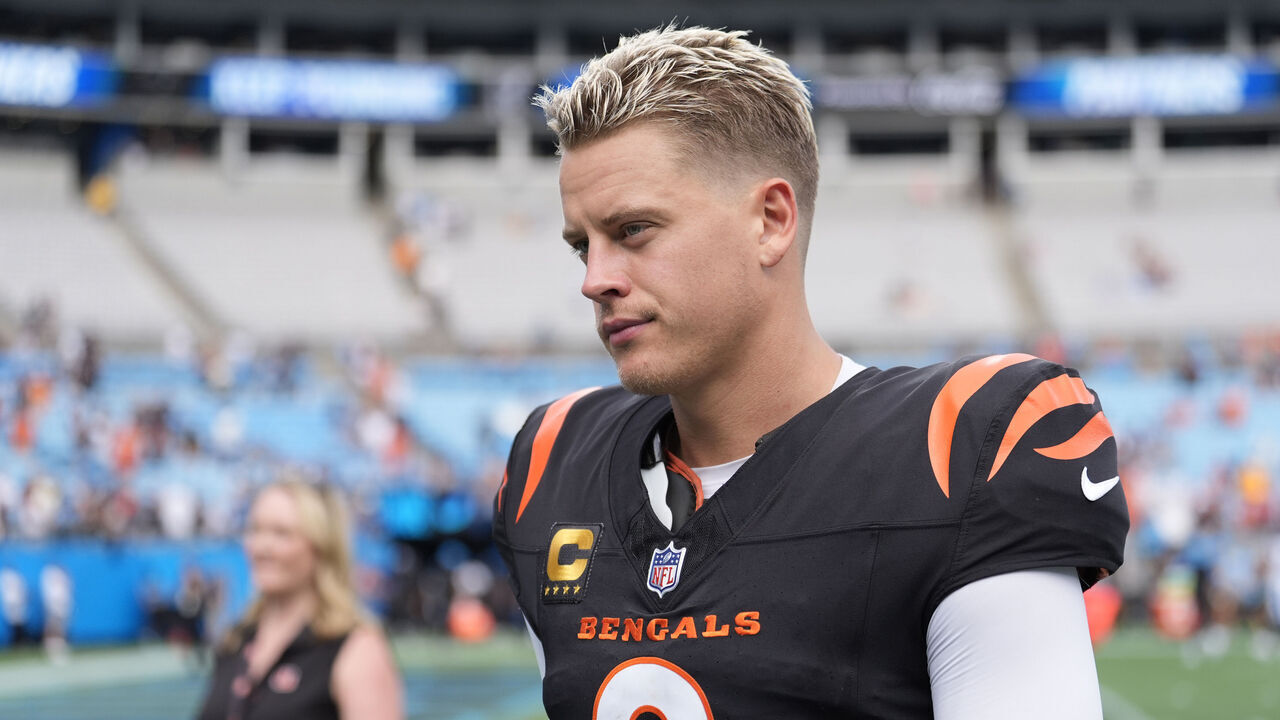 CHARLOTTE, NORTH CAROLINA - SEPTEMBER 29: Joe Burrow #9 of the Cincinnati Bengals walks off the field after beating the Carolina Panthers 34-24 at Bank of America Stadium on September 29, 2024 in Charlotte, North Carolina.