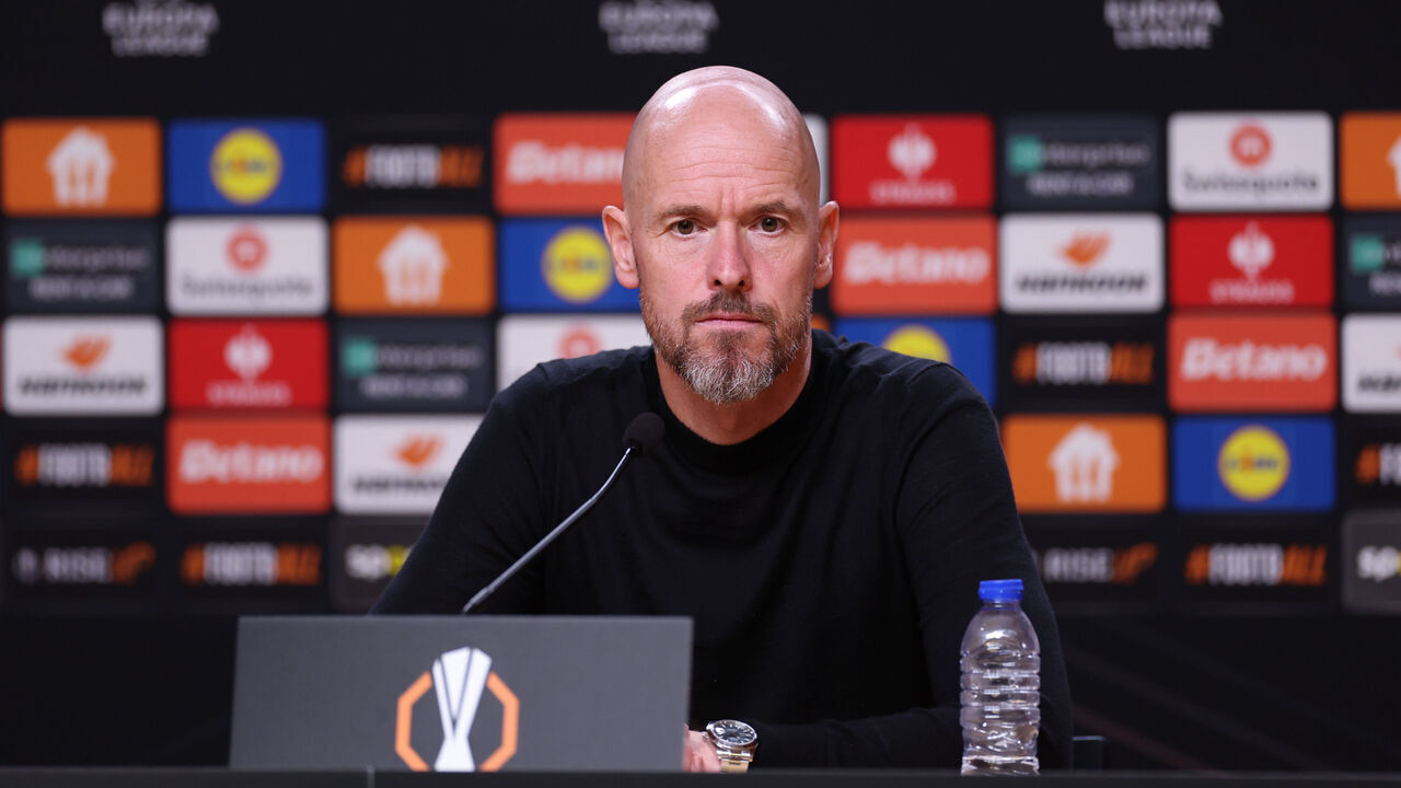 PORTO, PORTUGAL - OCTOBER 03: Erik ten Hag, Manager of Manchester United, speaks to the media in a post match press conference following the UEFA Europa League 2024/25 League Phase MD2 match between FC Porto and Manchester United at Estadio do Dragao on October 03, 2024 in Porto, Portugal.