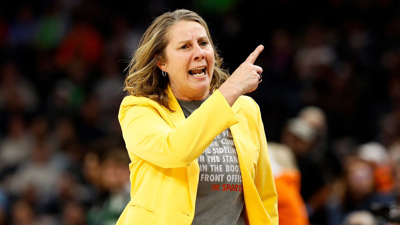 MINNEAPOLIS, MINNESOTA - OCTOBER 01: Head coach Cheryl Reeve of the Minnesota Lynx reacts against the Connecticut Sun in the second quarter of Game Two of the Semi-Finals during the WNBA Playoffs at Target Center on October 01, 2024 in Minneapolis, Minnesota.