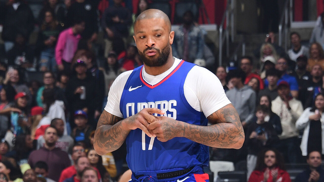 LOS ANGELES, CA - APRIL 5: PJ Tucker #17 of the LA Clippers looks on during the game against the Utah Jazz on April 5, 2024 at Crypto.Com Arena in Los Angeles, California. NOTE TO USER: User expressly acknowledges and agrees that, by downloading and/or using this Photograph, user is consenting to the terms and conditions of the Getty Images License Agreement. Mandatory Copyright Notice: Copyright 2024 NBAE