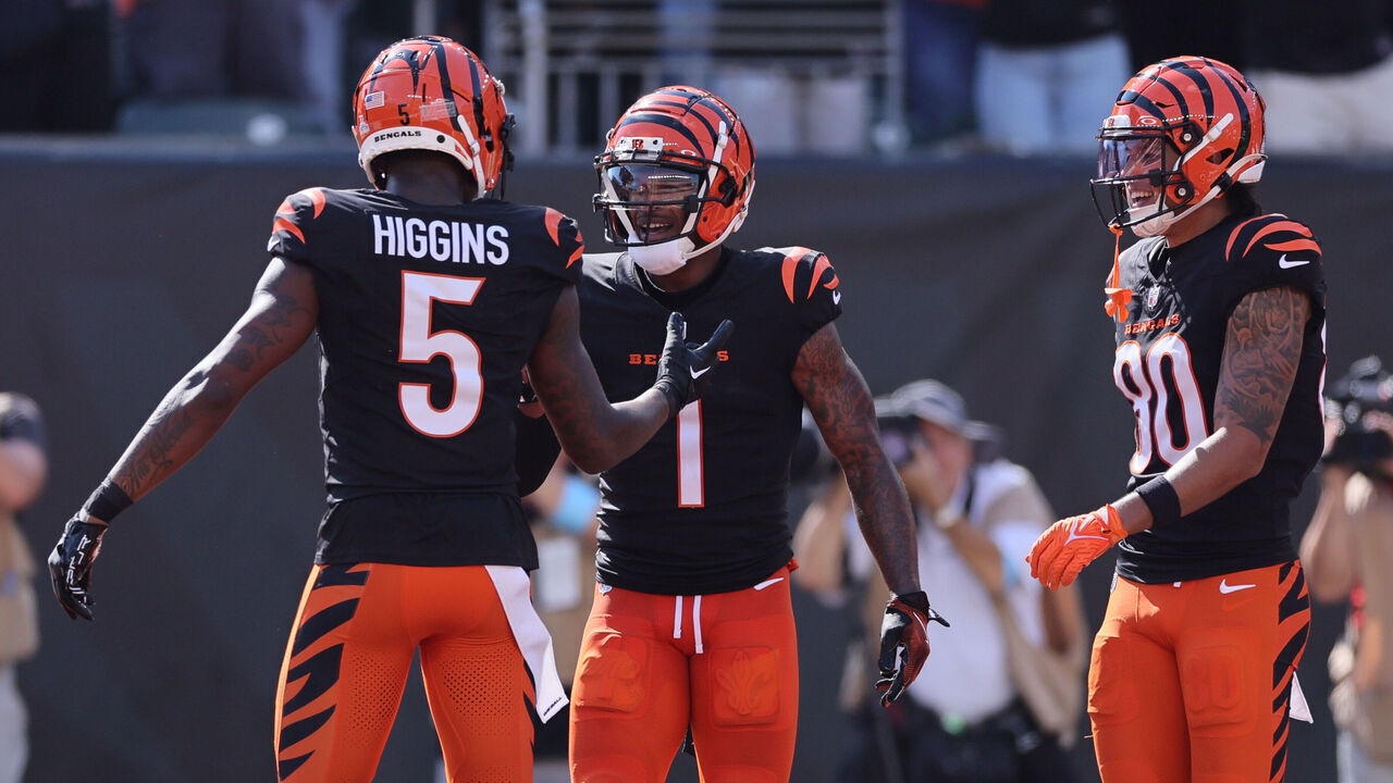 CINCINNATI, OHIO - OCTOBER 06: Ja'Marr Chase #1 of the Cincinnati Bengals celebrates a touchdown against the Baltimore Ravens during the second quarter at Paycor Stadium on October 06, 2024 in Cincinnati, Ohio.