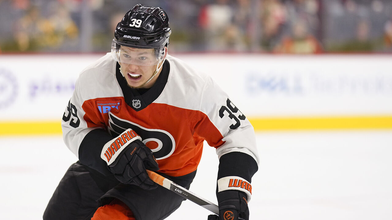 PHILADELPHIA, PENNSYLVANIA - SEPTEMBER 28: Matvei Michkov #39 of the Philadelphia Flyers skates against the Boston Bruins during the preseason game at the Wells Fargo Center on September 28, 2024 in Philadelphia, Pennsylvania.