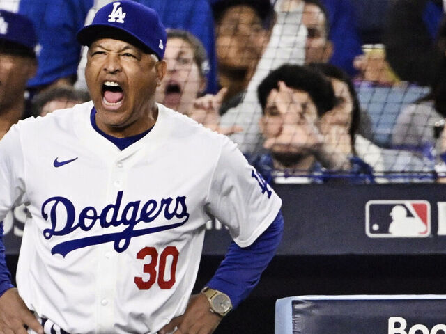 Dodgers' Roberts says Machado threw ball at him: 'It was unsettling' |  theScore.com