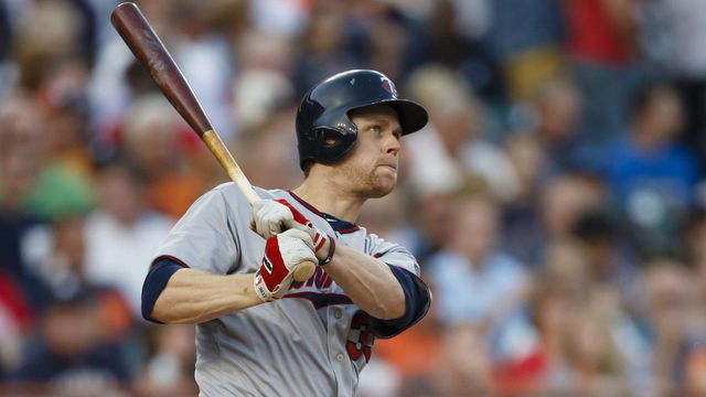 Report: Morneau rejoins Twins as special assistant