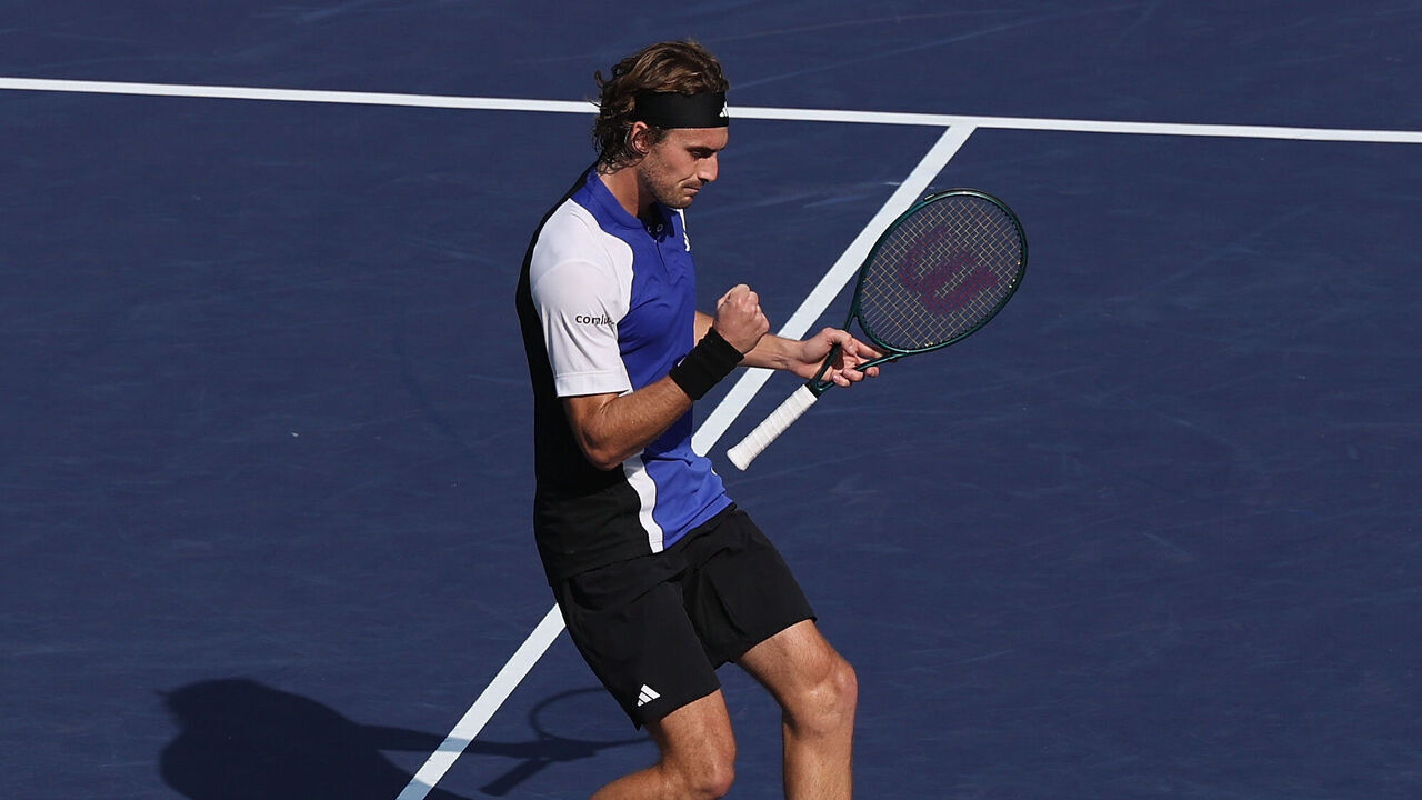 SHANGHAI, CHINA - OCTOBER 08: Stefanos Tsitsipas of Greece celebrates a point against Alexandre Muller of France in the Men's singles third round match on Day 9 of 2024 Shanghai Rolex Masters at Qi Zhong Tennis Centre on October 08, 2024 in Shanghai, China.