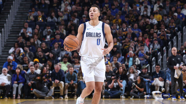 SAN FRANCISCO, CA - APRIL 2: Dante Exum #0 of the Dallas Mavericks handles the ball during the game on April 2, 2024 at Chase Center in San Francisco, California. NOTE TO USER: User expressly acknowledges and agrees that, by downloading and or using this photograph, user is consenting to the terms and conditions of Getty Images License Agreement. Mandatory Copyright Notice: Copyright 2024 NBAE