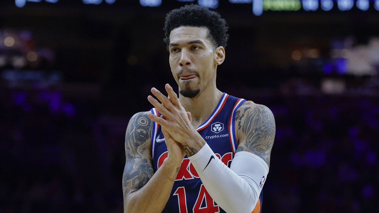PHILADELPHIA, PENNSYLVANIA - DECEMBER 15: Danny Green #14 of the Philadelphia 76ers celebrates against the Miami Heat at Wells Fargo Center on December 15, 2021 in Philadelphia, Pennsylvania.