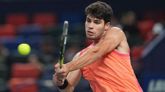 SHANGHAI, CHINA - OCTOBER 10: Carlos Alcaraz of Spain returns a shot in the Men's singles quarterfinals match against Tomas Machac of the Czech Republic on Day 11 of 2024 Shanghai Rolex Masters at Qi Zhong Tennis Centre on October 10, 2024 in Shanghai, China.