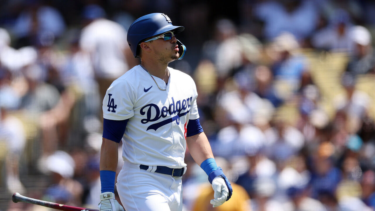 LOS ANGELES, CALIFORNIA - AUGUST 25: Enrique Hernández #8 of the Los Angeles Dodgers reacts after striking out during the third inning against the Tampa Bay Rays at Dodger Stadium on August 25, 2024 in Los Angeles, California.