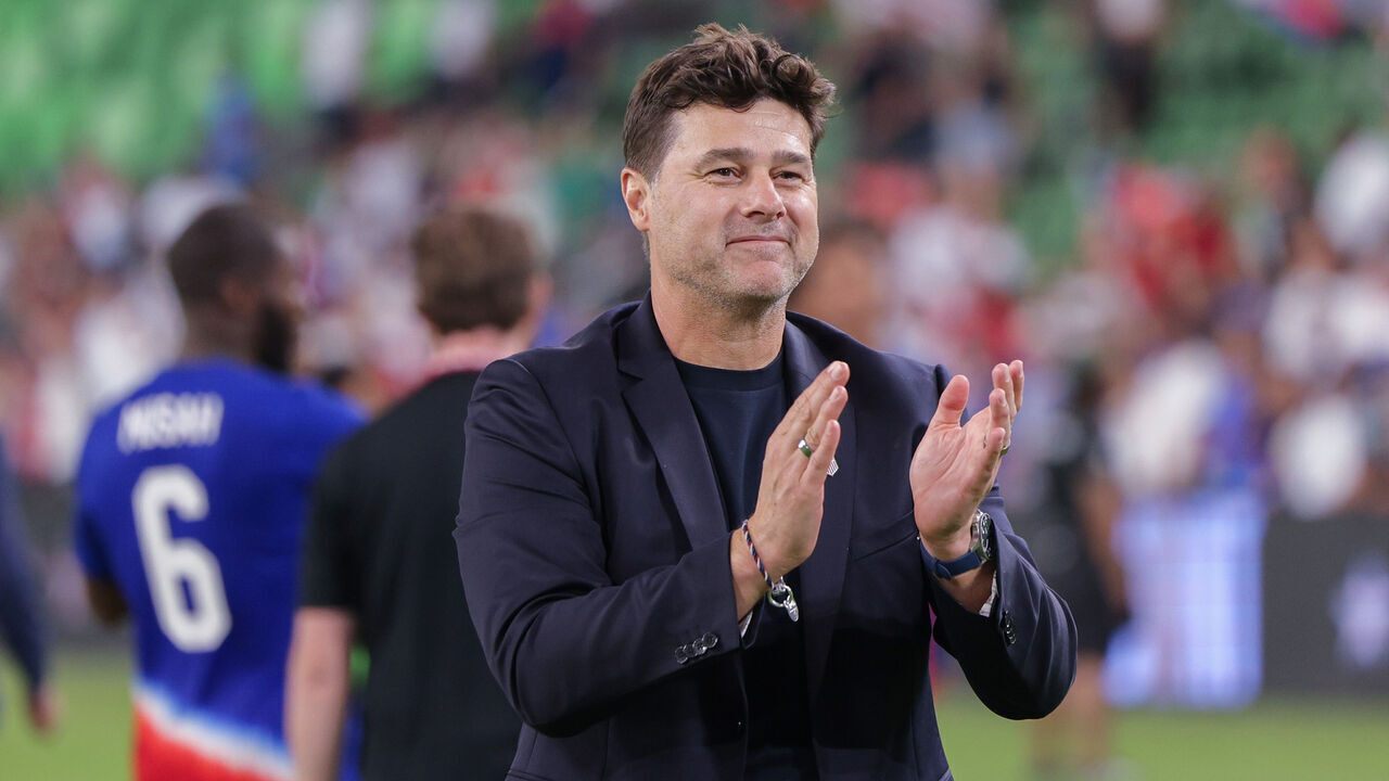 AUSTIN, TEXAS - OCTOBER 12: United States head coach Mauricio Pochettino salutes the fans after playing Panama at Q2 Stadium on October 12, 2024 in Austin, Texas.