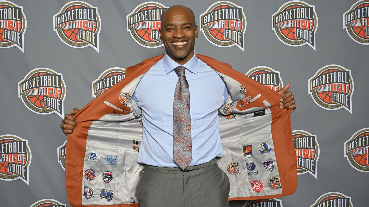 UNCASVILLE, CT - OCTOBER 12: Vince Carter poses for a portrait during the Class of 2024 Tip-Off Celebration and Awards Gala as part of the 2024 Basketball Hall of Fame Enshrinement Ceremony on October 12, 2024 at the Mohegan Sun in Uncasville, Connecticut. NOTE TO USER: User expressly acknowledges and agrees that, by downloading and/or using this photograph, user is consenting to the terms and conditions of the Getty Images License Agreement. Mandatory Copyright Notice: Copyright 2024 NBAE