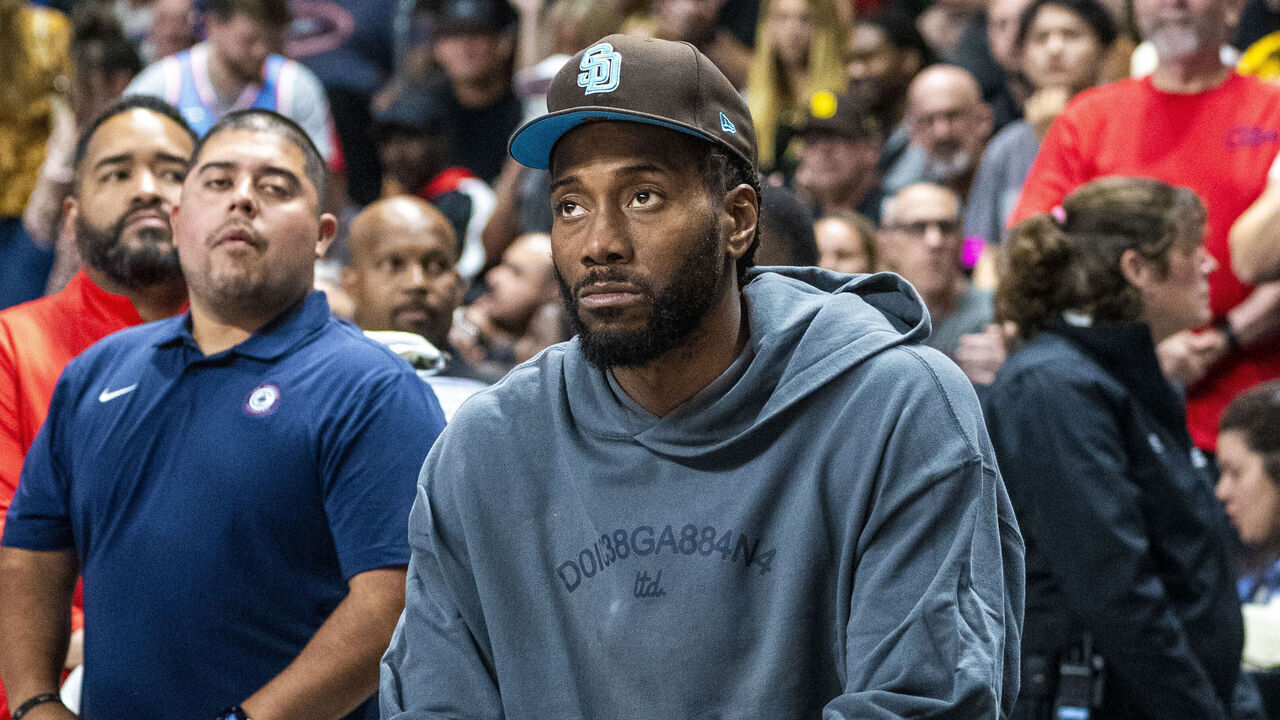OCEANSIDE, CA - OCTOBER 8: Kawhi Leonard #2 of the LA Clippers looks on during the game against the Brooklyn Nets during a NBA preseason game on October 8, 2024 at Frontwave Arena in Oceanside, California. NOTE TO USER: User expressly acknowledges and agrees that, by downloading and/or using this Photograph, user is consenting to the terms and conditions of the Getty Images License Agreement. Mandatory Copyright Notice: Copyright 2024 NBAE