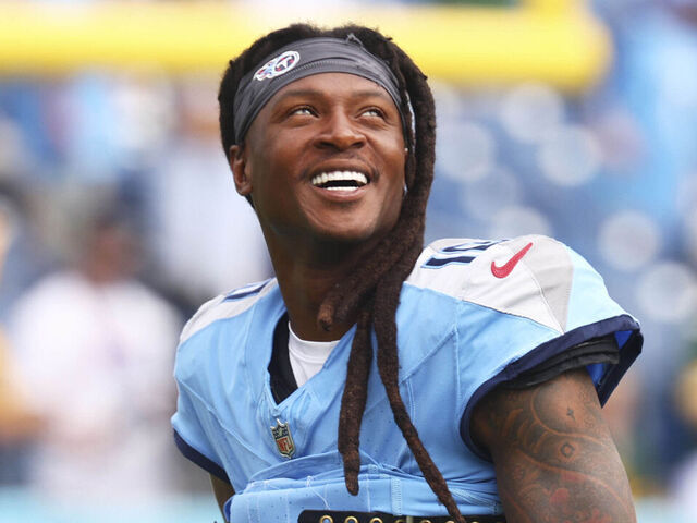 NASHVILLE, TENNESSEE - SEPTEMBER 22: DeAndre Hopkins #10 of the Tennessee Titans looks on prior tothe game against the Green Bay Packers at Nissan Stadium on September 22, 2024 in Nashville, Tennessee.