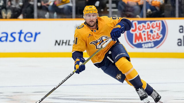 NASHVILLE, TENNESSEE - OCTOBER 19: Steven Stamkos #91 of the Nashville Predators skates against the Detroit Red Wings during an NHL game at Bridgestone Arena on October 19, 2024 in Nashville, Tennessee.
