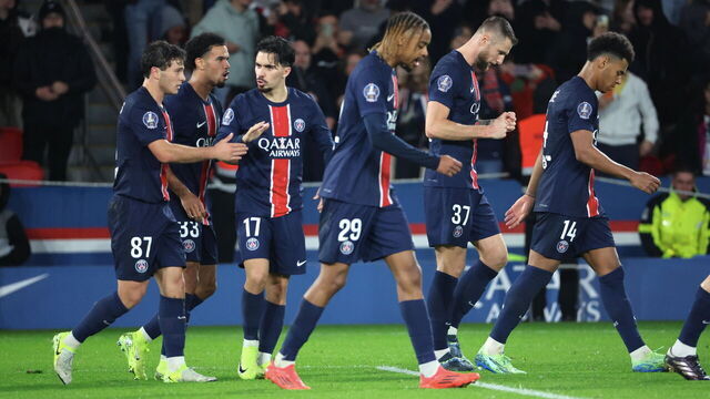 PARIS, FRANCE - OCTOBER 19: Warren Zaire-Emery #33 of Paris Saint-Germain celebrates his first goal with teammattes during the Ligue 1 McDonald's match between Paris Saint-Germain and RC Strasbourg Alsace at Parc des Princes Stadium on October 19, 2024 in Paris, France.