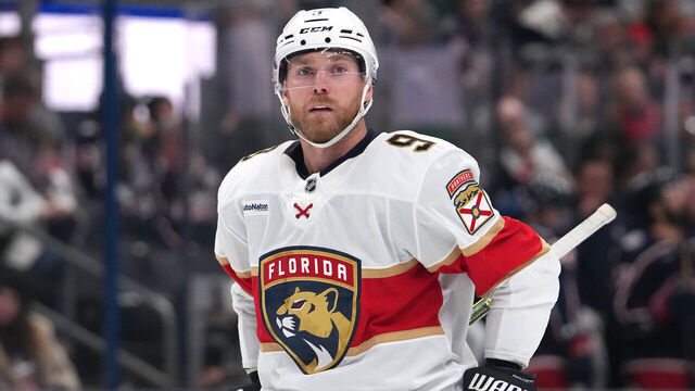 COLUMBUS, OHIO - OCTOBER 15: Sam Bennett #9 of the Florida Panthers seen in action during the game against the Columbus Blue Jackets at Nationwide Arena on October 15, 2024 in Columbus, Ohio.