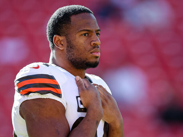 GM Berry: Nick Chubb 'increasingly unlikely' to return to Browns | theScore.com