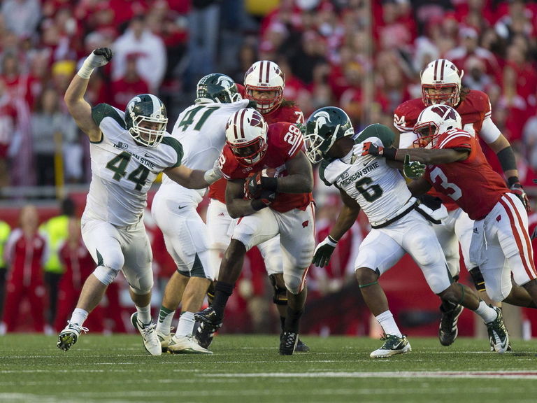 Report Michigan State's Mylan Hicks out 'roughly 5 weeks' with broken