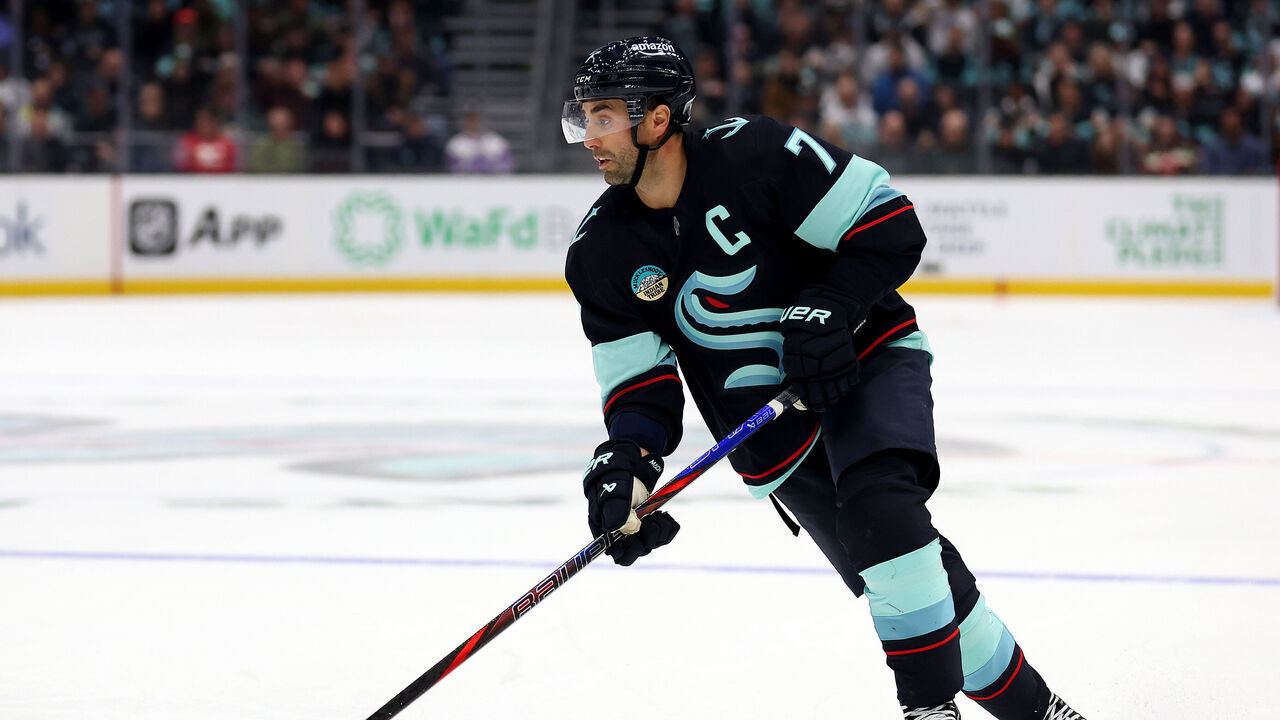SEATTLE, WASHINGTON - OCTOBER 19: Jordan Eberle #7 of the Seattle Kraken skates against the Calgary Flames at Climate Pledge Arena on October 19, 2024 in Seattle, Washington.