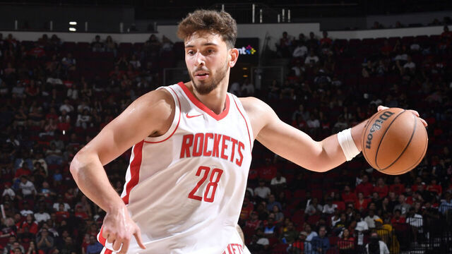 HOUSTON, TX - OCTOBER 15: Alperen Sengun #28 of the Houston Rockets drives to the basket during the game against the New Orleans Pelicans during a NBA preseason game on October 15, 2024 at the Toyota Center in Houston, Texas. Mandatory Copyright Notice: Copyright 2024 NBAE