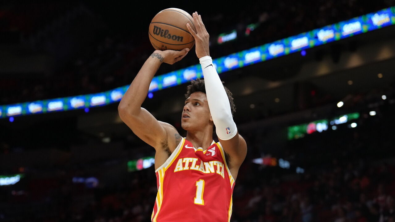 MIAMI, FL - OCTOBER 16: Jalen Johnson #1 of the Atlanta Hawks shoots the ball during the game against the Miami Heat during a preseason game on October 16, 2024 at Kaseya Center in Miami, Florida. Mandatory Copyright Notice: Copyright 2024 NBAE