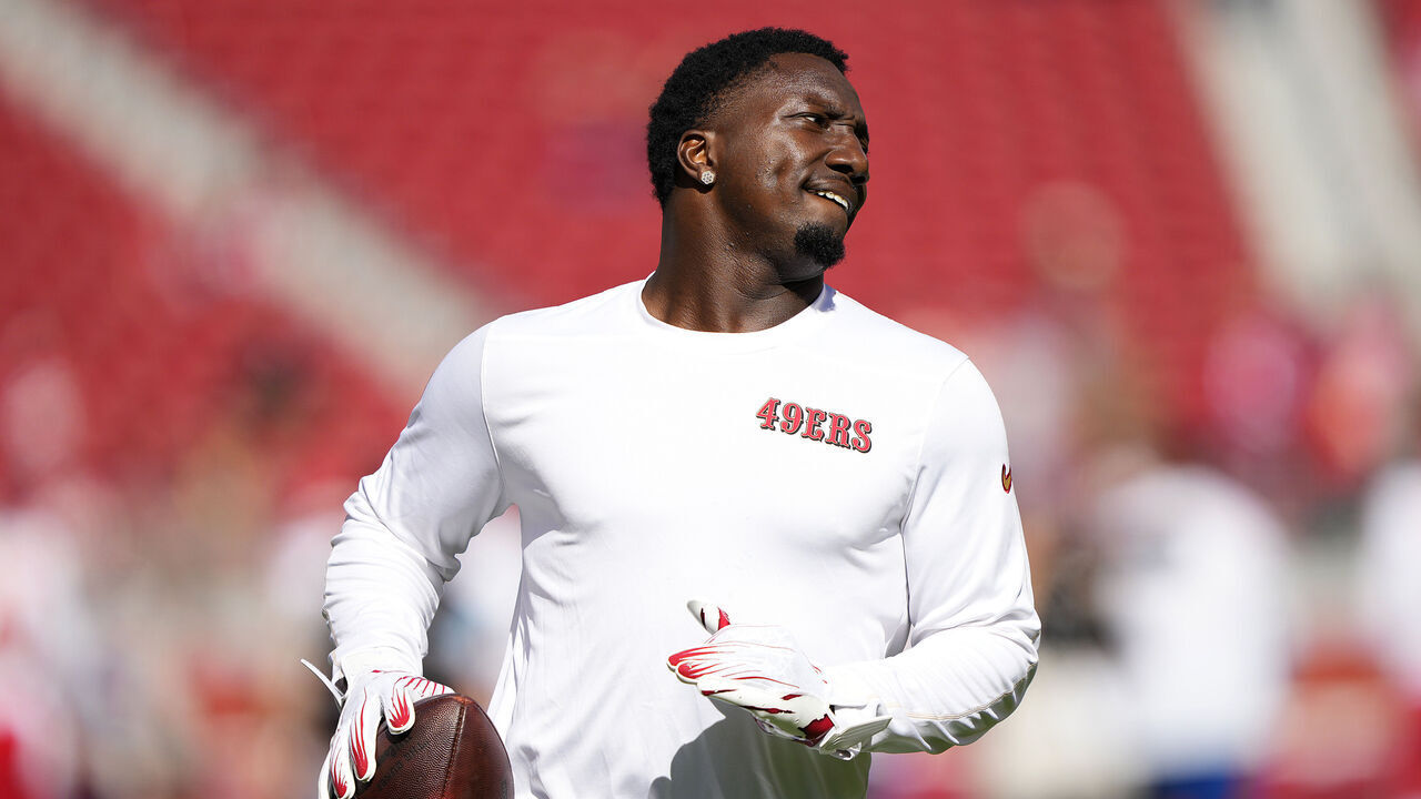 SANTA CLARA, CALIFORNIA - OCTOBER 20: Deebo Samuel Sr. #1 of the San Francisco 49ers warms up prior to the start of the game against the Kansas City Chiefs at Levi's Stadium on October 20, 2024 in Santa Clara, California.