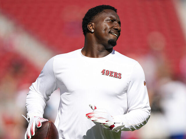 49ers' Samuel hospitalized with pneumonia | theScore.com