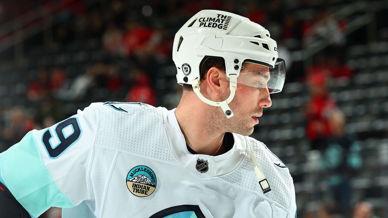 Vince Dunns Long-Term Injury Leaves Kraken with Big Challenges Ahead