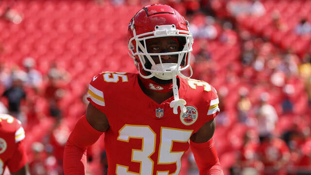 KANSAS CITY, MO - SEPTEMBER 15: Kansas City Chiefs cornerback Jaylen Watson (35) before an NFL game between the Cincinnati Bengals and Kansas City Chiefs on September 15, 2024 at GEHA Field at Arrowhead Stadium in Kansas City, MO.