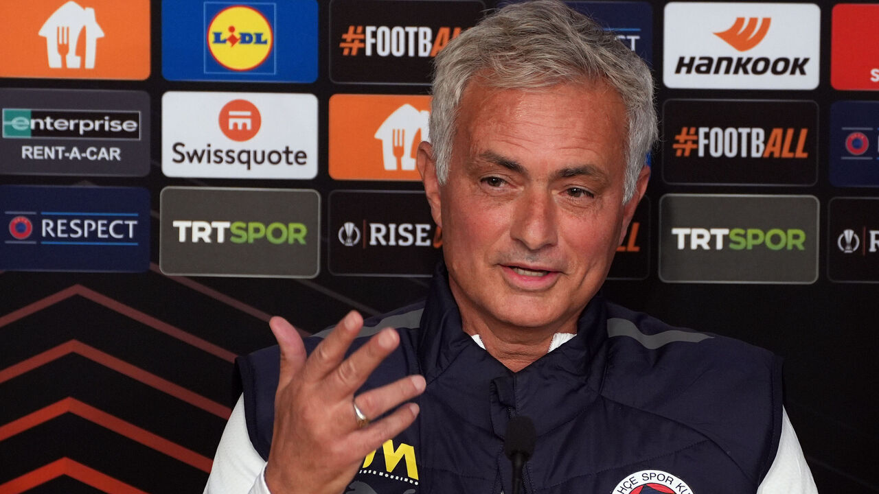 ISTANBUL, TURKIYE - OCTOBER 23: Fenerbahce head coach Jose Mourinho holds a press conference at Fenerbahce Can Bartu Facilities prior to the UEFA Europa League match against Manchester United, in Istanbul, Turkiye on October 23, 2024.