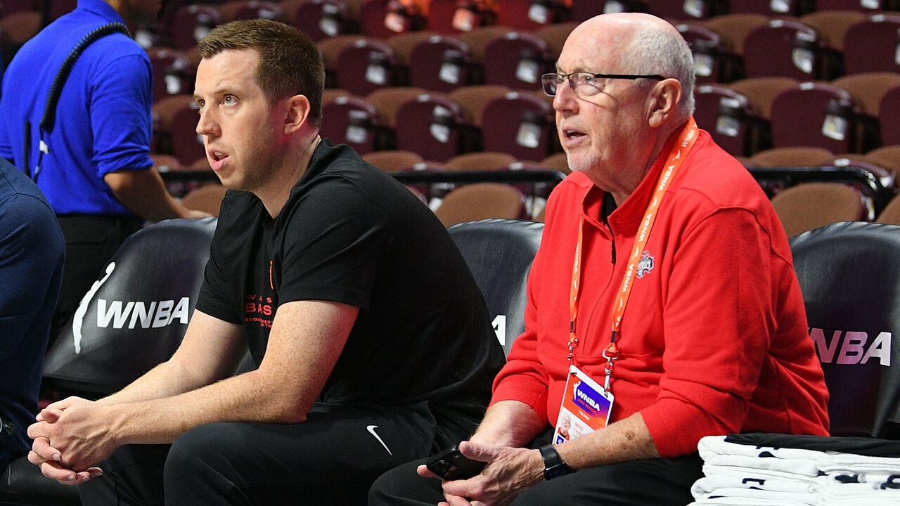 UNCASVILLE, CT - JULY 09: Washington Mystics head coach Eric Thibault (left) and Washington Mystics general manager Mike Thibault (right) watch shootaround before a WNBA game between the Washington Mystics and the Connecticut Sun on July 9, 2023, at Mohegan Sun Arena in Uncasville, CT.