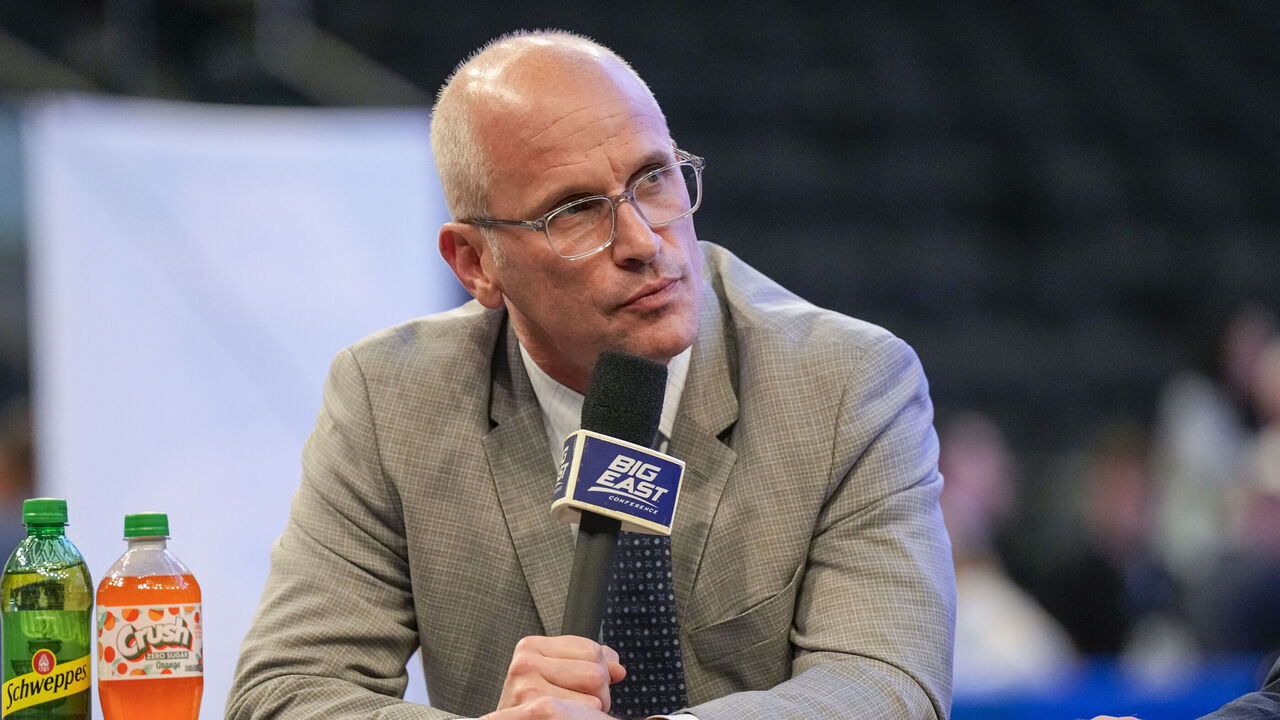 NEW YORK, NY - OCTOBER 23: UConn Huskies head coach Dan Hurley during Big East Conference Basketball media day at Madison Square Garden on October 23, 2024 in New York City.