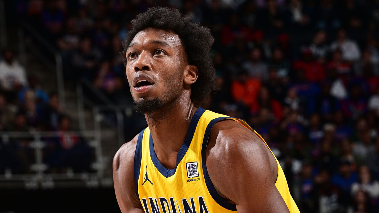 DETROIT, MI - OCTOBER 23: James Wiseman #13 of the Indiana Pacers shoots a free throw during the game against the Detroit Pistons on October 23, 2024 at Little Caesars Arena in Detroit, Michigan. NOTE TO USER: User expressly acknowledges and agrees that, by downloading and/or using this photograph, User is consenting to the terms and conditions of the Getty Images License Agreement. Mandatory Copyright Notice: Copyright 2024 NBAE
