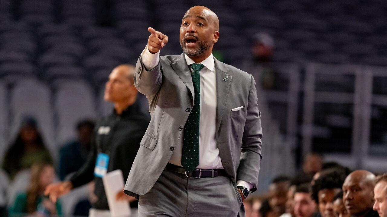FORT WORTH, TX - MARCH 15: South Florida Bulls head coach Amir Abdur-Rahim points during the American Athletic Conference Championship tournament game between the East Carolina Pirates and South Florida Bulls on March 15, 2024 at Dickies Arena in Fort Worth, Texas.