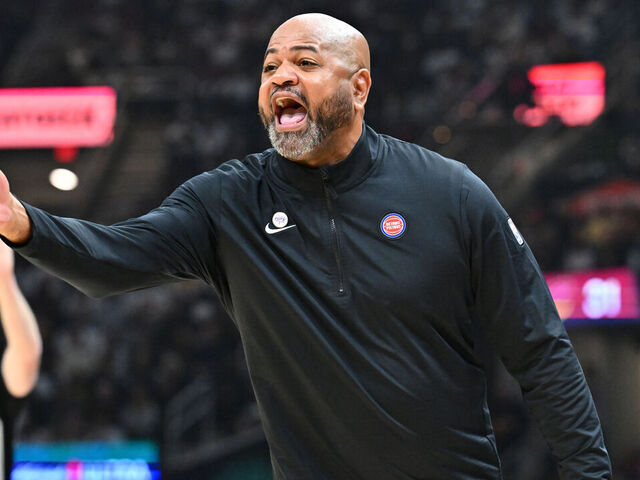 Pistons' Bickerstaff gets mixed reaction in return to Cleve…