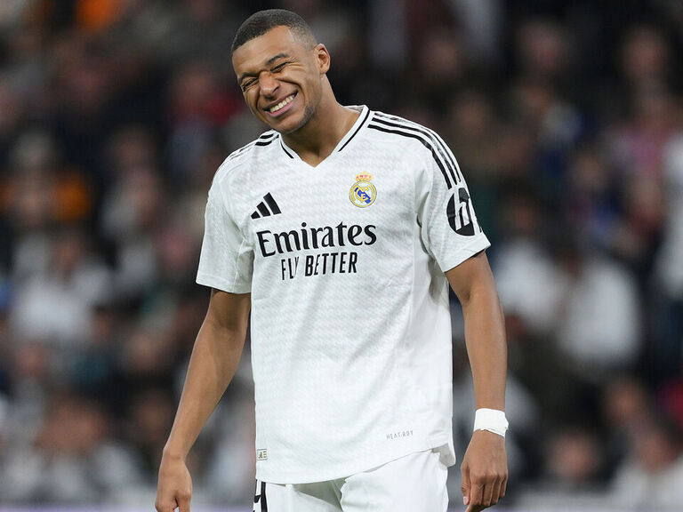 Diagnosing Madrid's issues as tactics fail, Mbappe labors in Clasico ...
