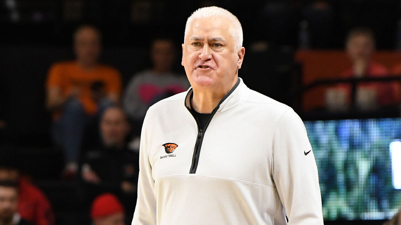 CORVALLIS, OR - FEBRUARY 10: Oregon State Beavers head coach Wayne Tinkle watches play from the sideline during a PAC-12 Conference college basketball game between the Oregon State Beavers and Washington Huskies on February 10, 2024 at Gill Coliseum in Corvallis, Oregon.