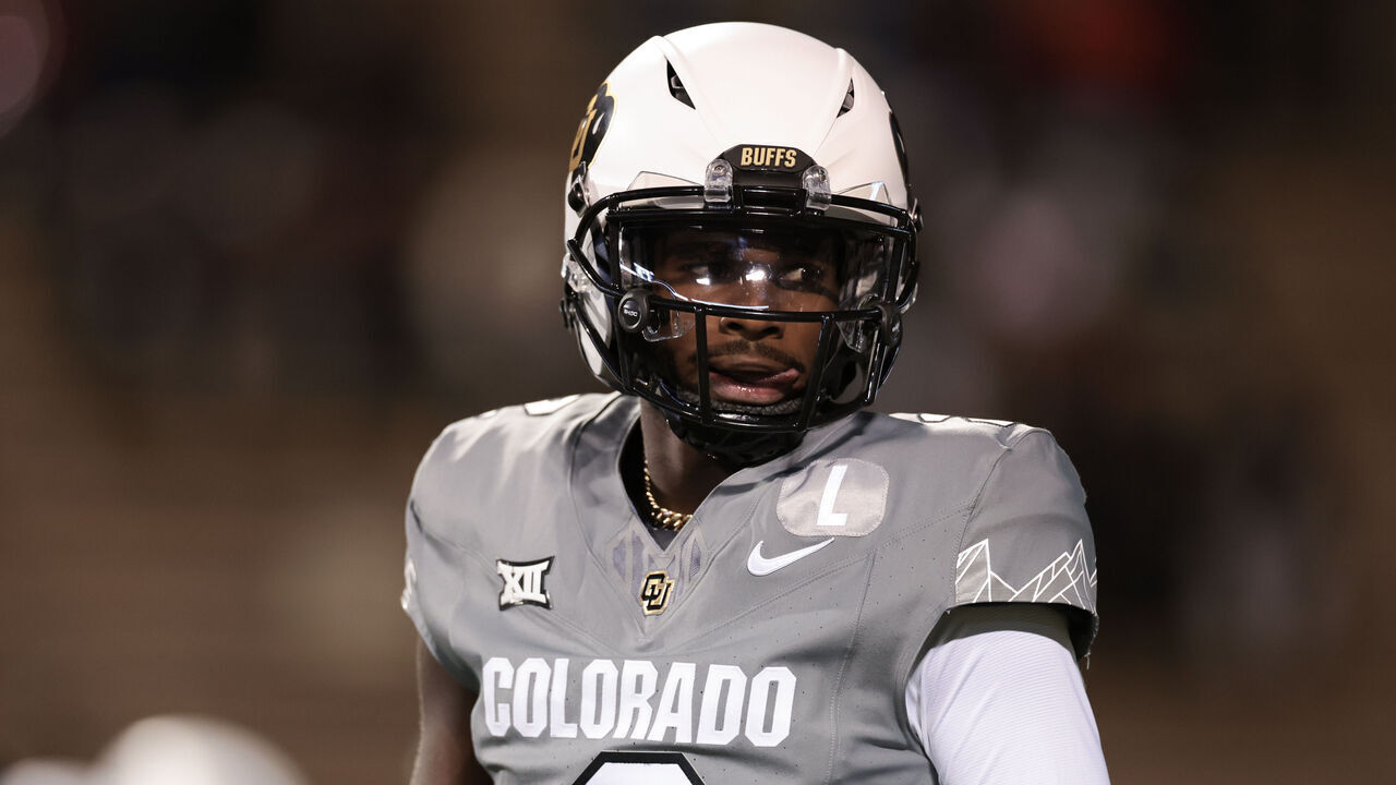 BOULDER, COLORADO - OCTOBER 26: Shedeur Sanders #2 of the Colorado Buffaloes warms up prior to the game against the Cincinnati Bearcats at Folsom Field on October 26, 2024 in Boulder, Colorado.