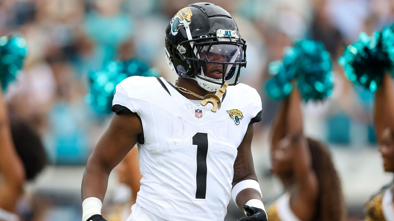 JACKSONVILLE, FLORIDA - SEPTEMBER 15: Travis Etienne Jr. #1 of the Jacksonville Jaguars takes the field prior to a game against the Cleveland Browns at EverBank Field on September 15, 2024 in Jacksonville, Florida.
