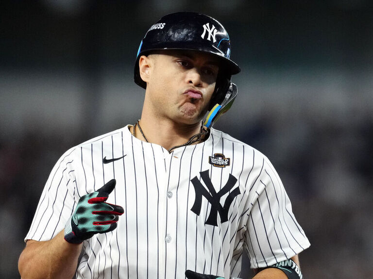 Stanton sets Yankees record with 7th HR of postseason