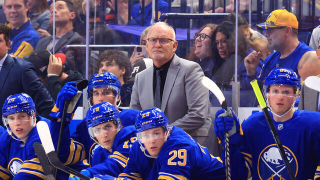 BUFFALO, NEW YORK - OCTOBER 10: Head coach Lindy Ruff of the Buffalo Sabres watches the action against the Los Angeles Kings during an NHL game on October 10, 2024 at KeyBank Center in Buffalo, New York.