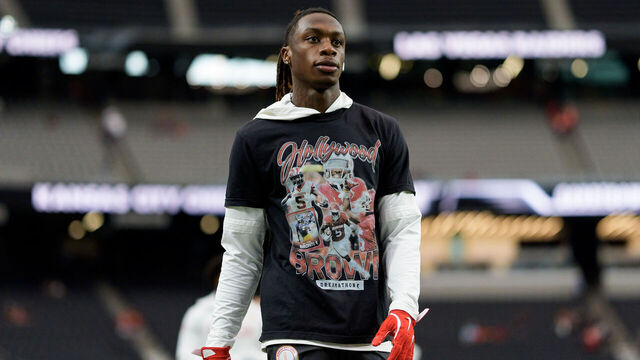 LAS VEGAS, NEVADA - OCTOBER 27: Wide receiver Xavier Worthy #1 of the Kansas City Chiefs stands on the field prior to an NFL football game against the Las Vegas Raiders, at Allegiant Stadium on October 27, 2024 in Las Vegas, Nevada.