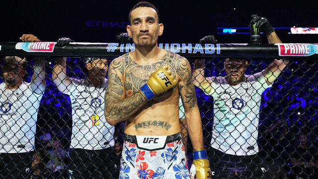 ABU DHABI, UNITED ARAB EMIRATES - OCTOBER 26: Max Holloway prepares to face Ilia Topuria of Spain in the UFC featherweight championship fight during the UFC 308 event at Etihad Arena on October 26, 2024 in Abu Dhabi, United Arab Emirates.