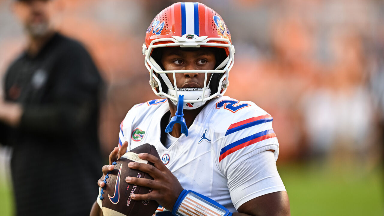 KNOXVILLE, TN - OCTOBER 12: Florida Gators quarterback DJ Lagway (2) throws a pass in warm-ups before the college football game between the Tennessee Volunteers and the Florida Gators on October 12, 2024, at Neyland Stadium in Knoxville, TN.