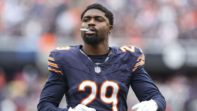 CHICAGO, IL - SEPTEMBER 29: Tyrique Stevenson #29 of the Chicago Bears runs across the field during an NFL football game against the Los Angeles Rams at Solider Field on September 29, 2024 in Chicago, IL.
