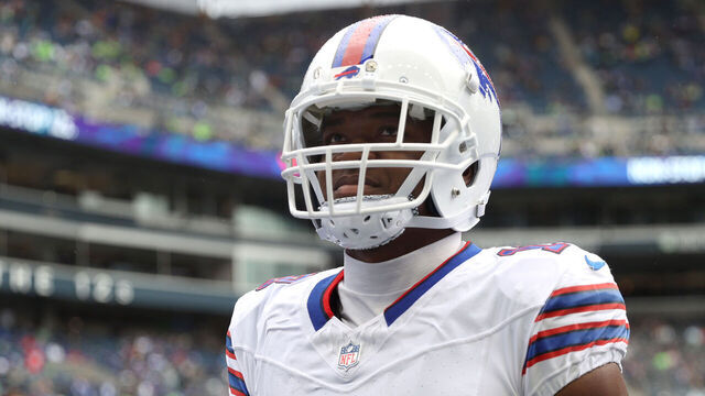 SEATTLE, WASHINGTON - OCTOBER 27: Amari Cooper #18 of the Buffalo Bills looks on against the Seattle Seahawks at Lumen Field on October 27, 2024 in Seattle, Washington.