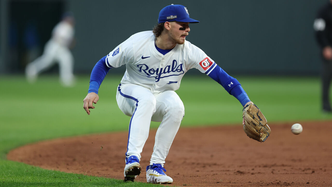 KANSAS CITY, MO - OCTOBER 09: Kansas City Royals shortstop Bobby Witt Jr. (7) fields a ground ball in the third inning of game 3 of the ALDS between the New York Yankees and Kansas City Royals on October 9, 2024 at Kauffman Stadium in Kansas City, MO.