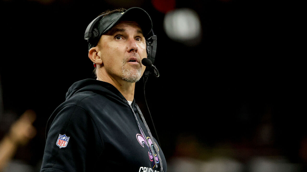 NEW ORLEANS, LOUISIANA - OCTOBER 13: Head coach Dennis Allen of the New Orleans Saints watches from the sideline during the first half of a game against the Tampa Bay Buccaneers at the Caesars Superdome on October 13, 2024 in New Orleans, Louisiana.