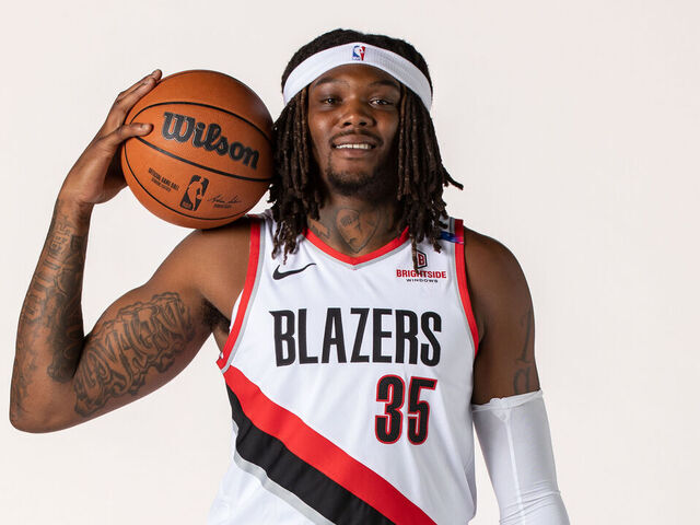PORTLAND, OR - SEPTEMBER 30: Robert Williams III #35 of the Portland Trail Blazers Blazers poses for a portrait during NBA media day on September 30, 2024 at the Veterans Memorial Coliseum in Portland, Oregon. Mandatory Copyright Notice: Copyright 2024 NBAE