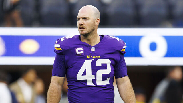 INGLEWOOD, CALIFORNIA - OCTOBER 24: Andrew DePaola #42 of the Minnesota Vikings on the field before a game against Los Angeles Rams at SoFi Stadium on October 24, 2024 in Inglewood, California.